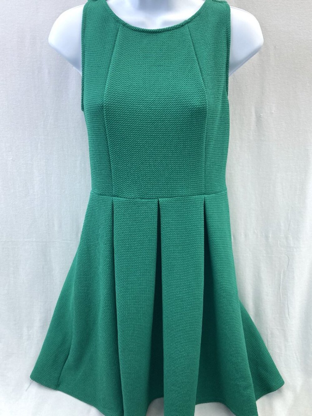 Xhilaration Green Fit & Flare A Line Sleeveless Box Pleat Dress - Size S